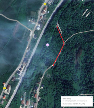 Pot mimo porušenega viadukta Pako